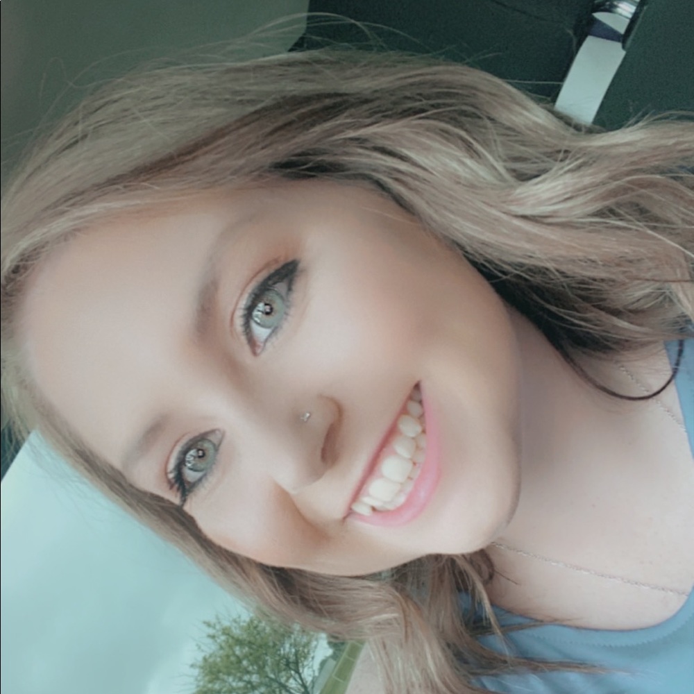Meet your Posher, Haley
